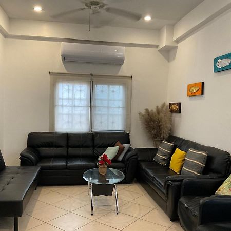 Naklua Pool Villa By Pattaya Sunny Rentals מראה חיצוני תמונה