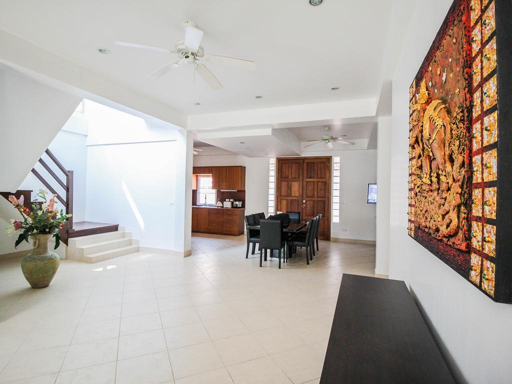 Naklua Pool Villa By Pattaya Sunny Rentals מראה חיצוני תמונה